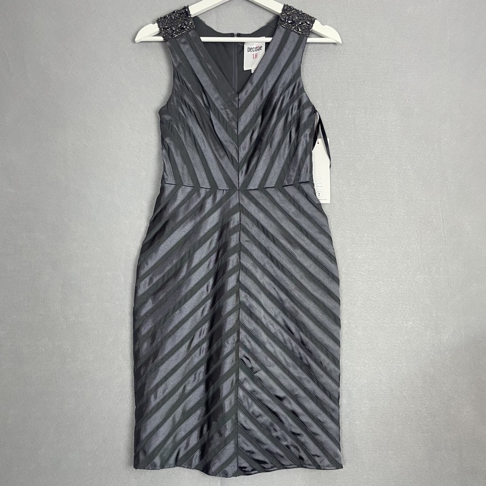 Decode 1.8 Dress Size 2 Gray Sleeveless Beaded Shoulder Cocktail‎ Party